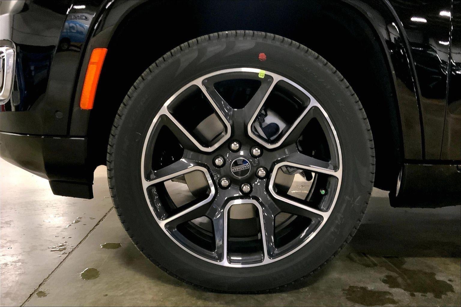 2025 Jeep Wagoneer L Super 4x4