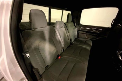 2022 RAM 1500 Big Horn Crew Cab 4x4 5'7' Box