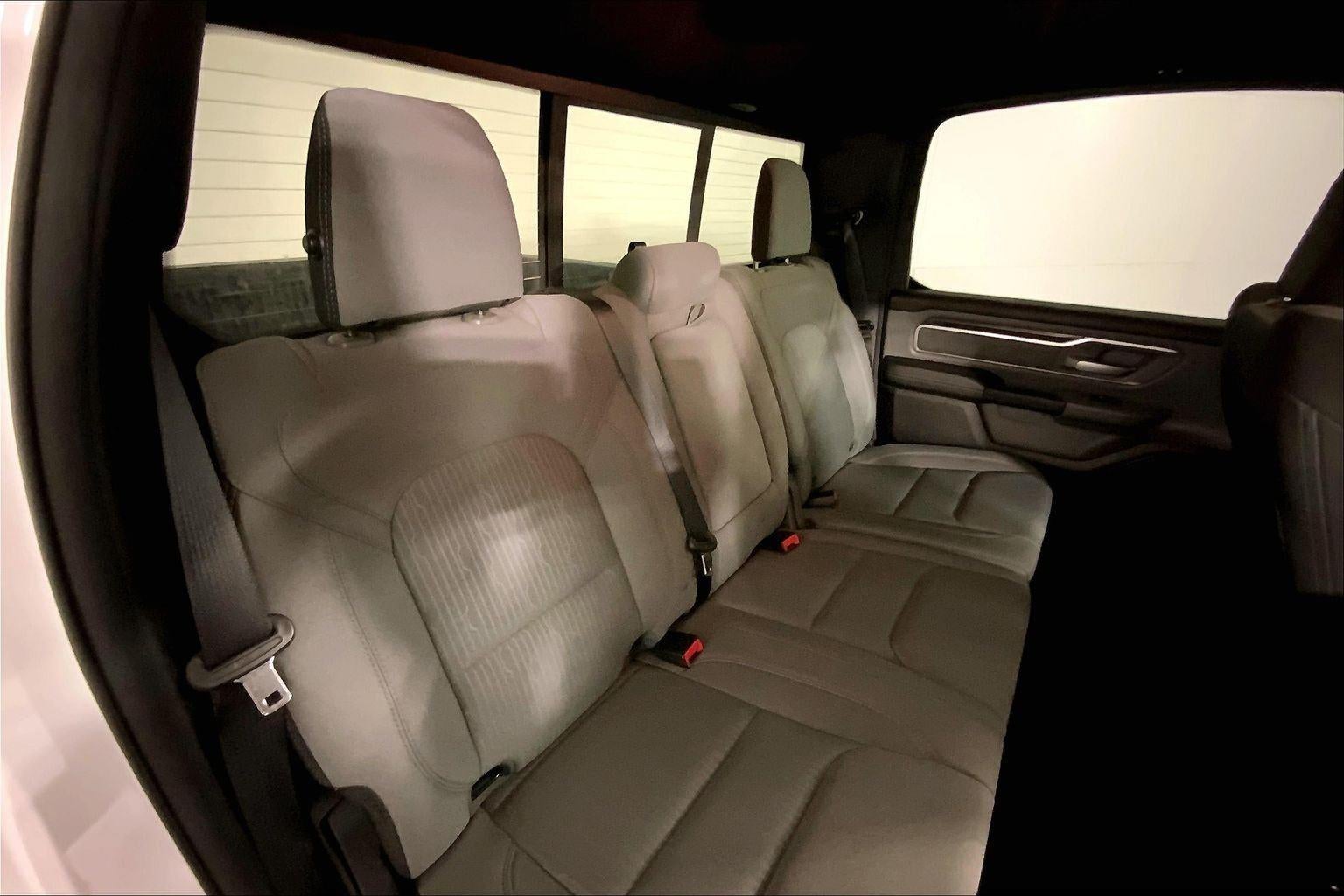 2023 RAM 1500 Big Horn Crew Cab 4x4 5'7' Box