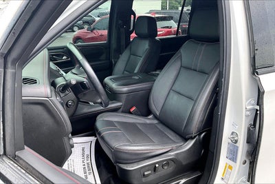 2023 Chevrolet Suburban 4WD RST
