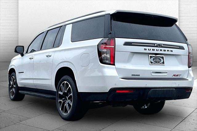 2023 Chevrolet Suburban 4WD RST