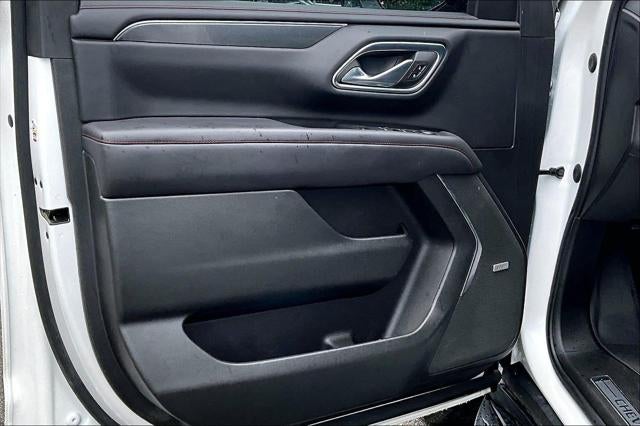 2023 Chevrolet Suburban 4WD RST