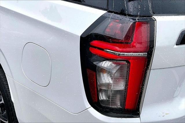 2023 Chevrolet Suburban 4WD RST