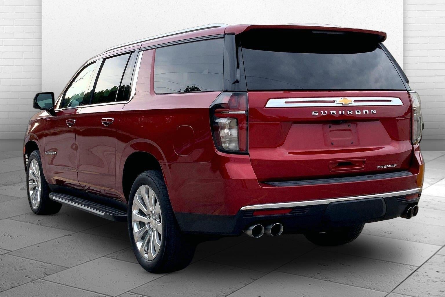 2023 Chevrolet Suburban 4WD Premier