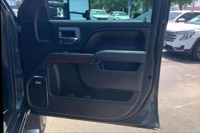 2017 GMC Sierra 3500HD Denali