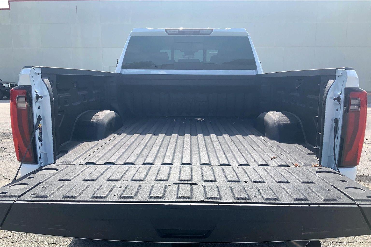 2026 GMC Sierra 2500 HD Crew Cab, Standard Bed, Denali Ultimate, 4WD