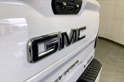 2022 GMC Sierra 1500 4WD Crew Cab Short Box Elevation