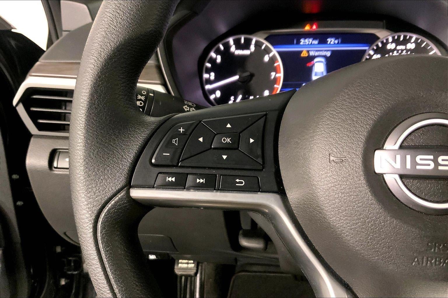 2025 Nissan Altima SV FWD