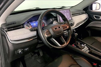 2022 Jeep Compass Latitude Lux 4x4