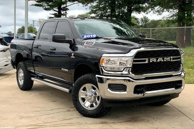 2019 RAM 2500 Tradesman Crew Cab 4x4 6'4' Box