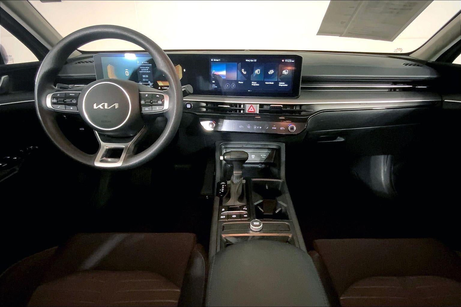 2025 Kia K5 LXS