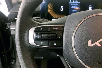 2025 Kia K5 LXS