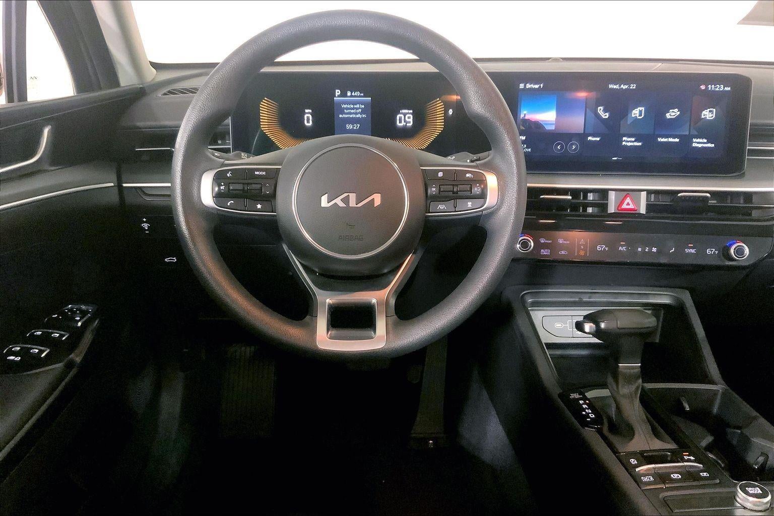 2025 Kia K5 LXS