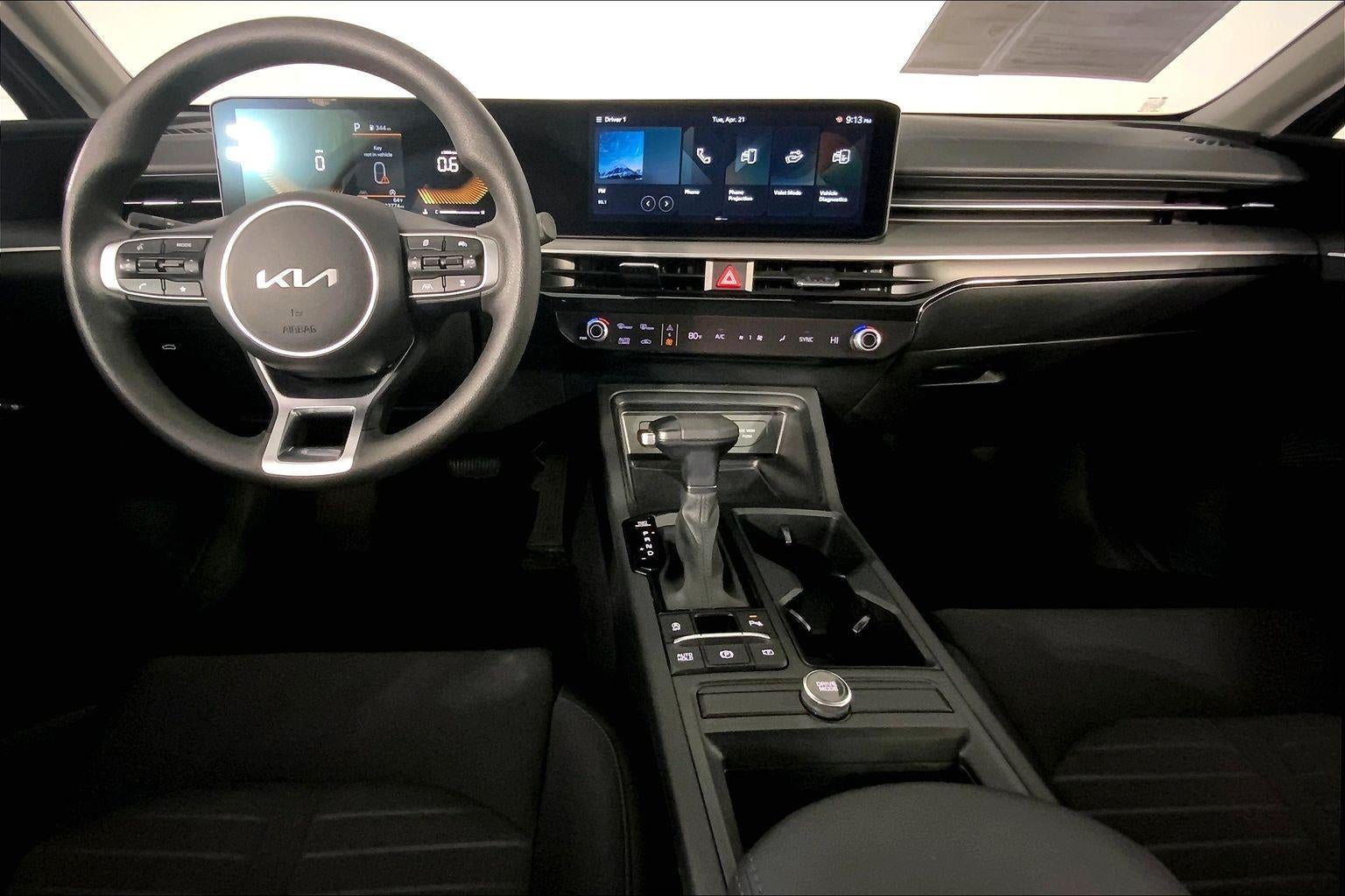 2025 Kia K5 LXS