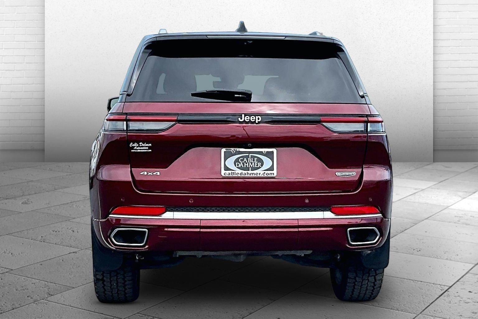 2023 Jeep Grand Cherokee Summit