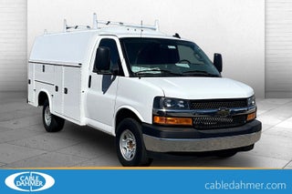 2025 Chevrolet Express Cutaway 3500 1WT
