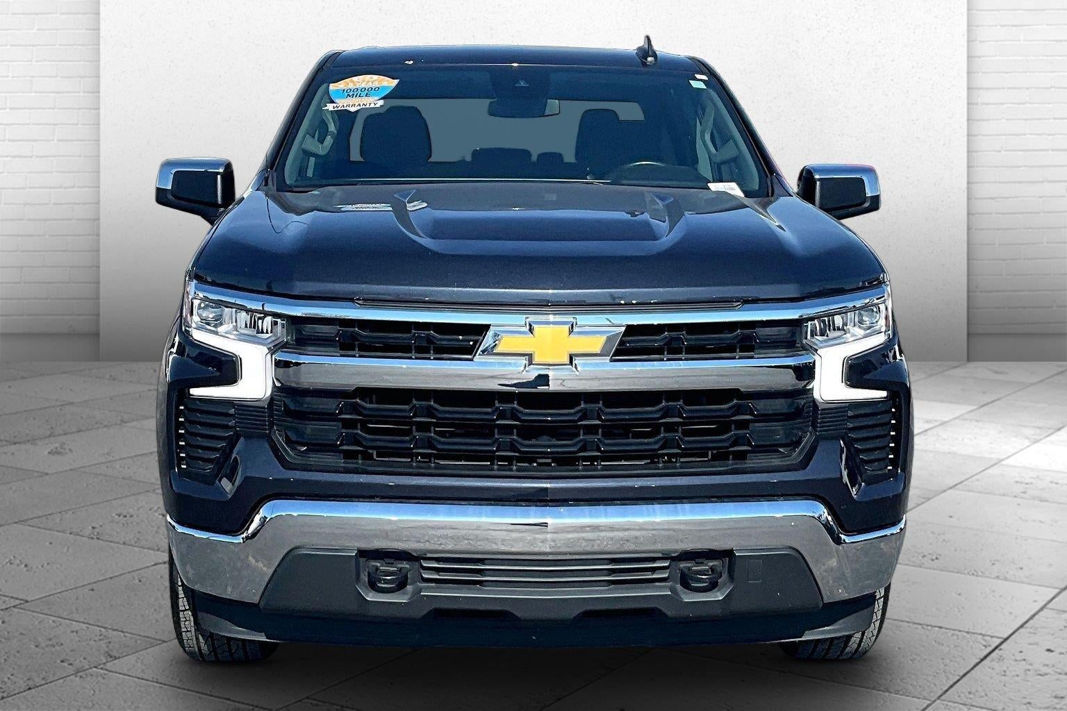 Used 2024 Chevrolet Silverado 1500 LT with VIN 1GCPDKEK7RZ104633 for sale in Kansas City