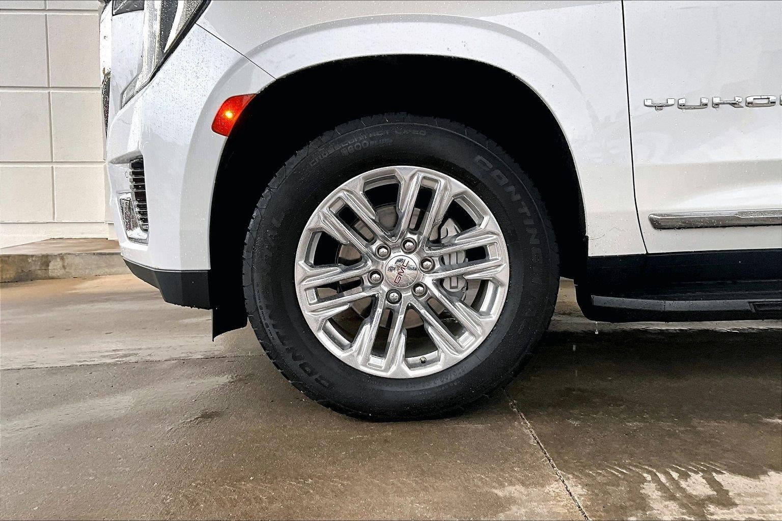 Used 2024 GMC Yukon XL SLT with VIN 1GKS2GKD2RR226887 for sale in Kansas City