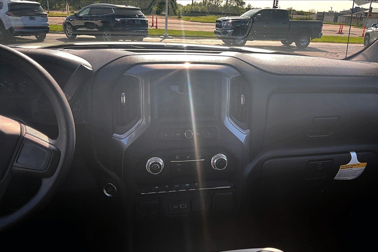 2025 GMC Sierra 1500 Pro