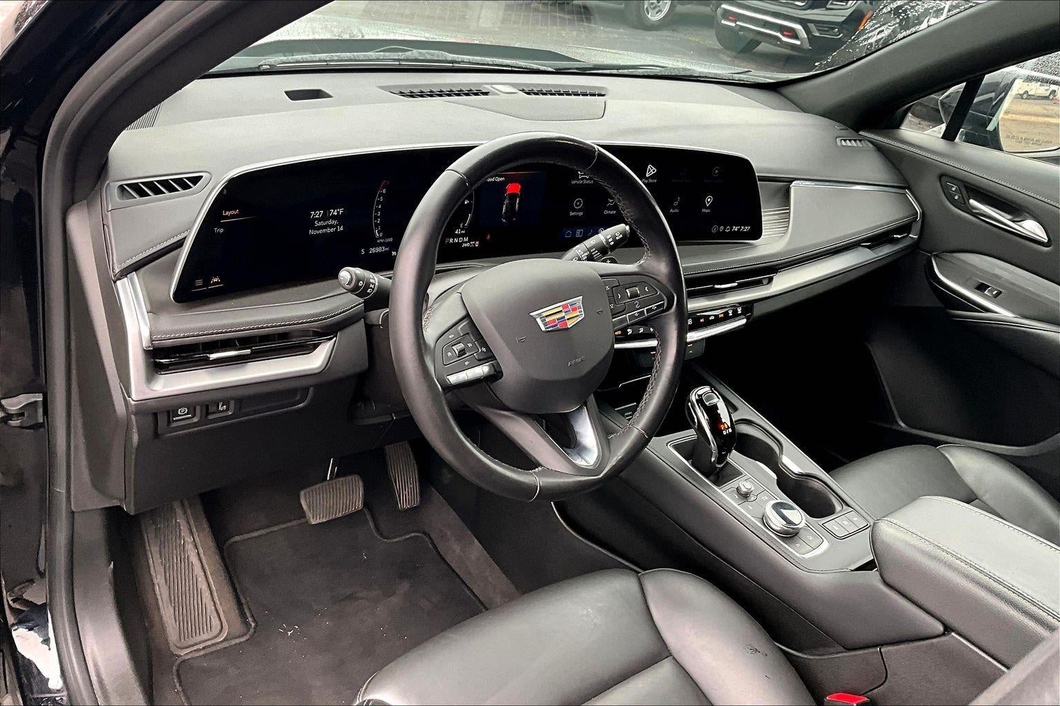 2024 Cadillac XT4 Premium Luxury