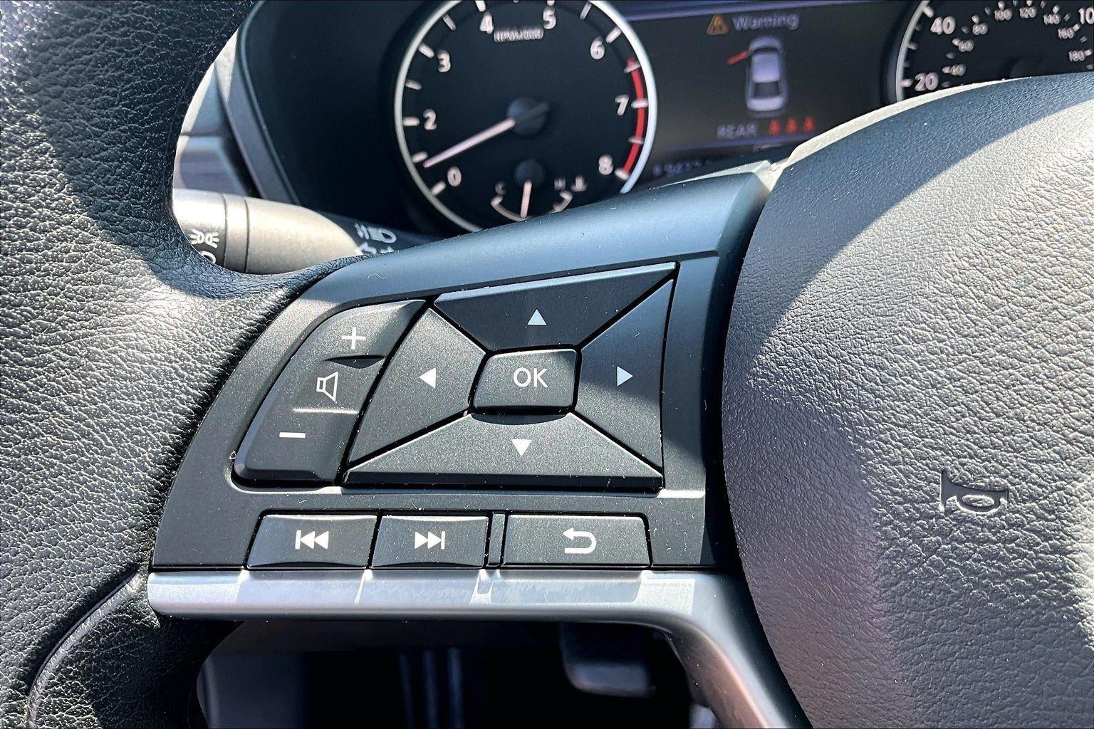 2025 Nissan Altima SV
