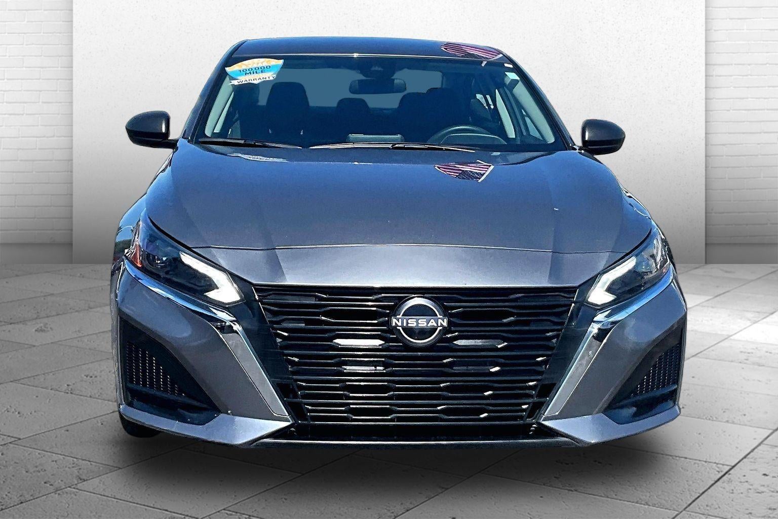 Used 2025 Nissan Altima SV with VIN 1N4BL4DV1SN350715 for sale in Kansas City