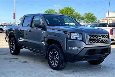 2022 Nissan Frontier SV