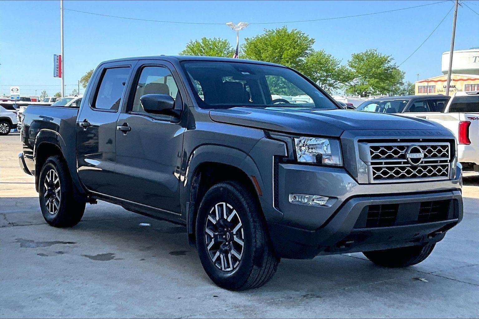 2022 Nissan Frontier SV