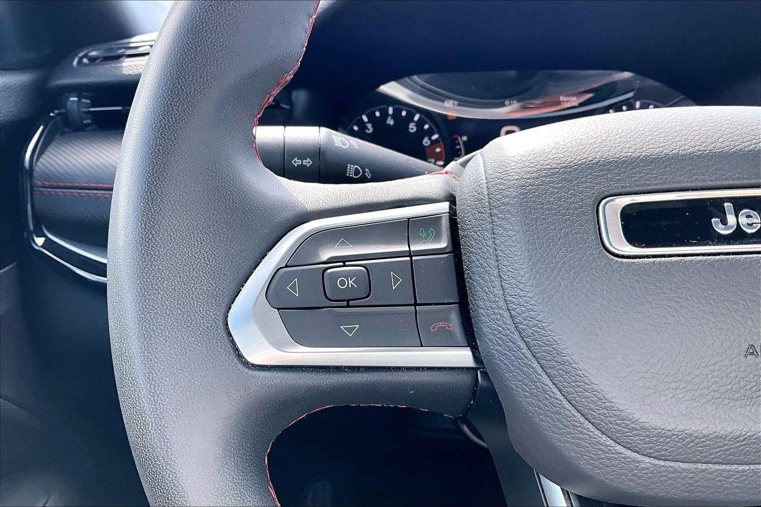2025 Jeep Compass Trailhawk - Photo 19
