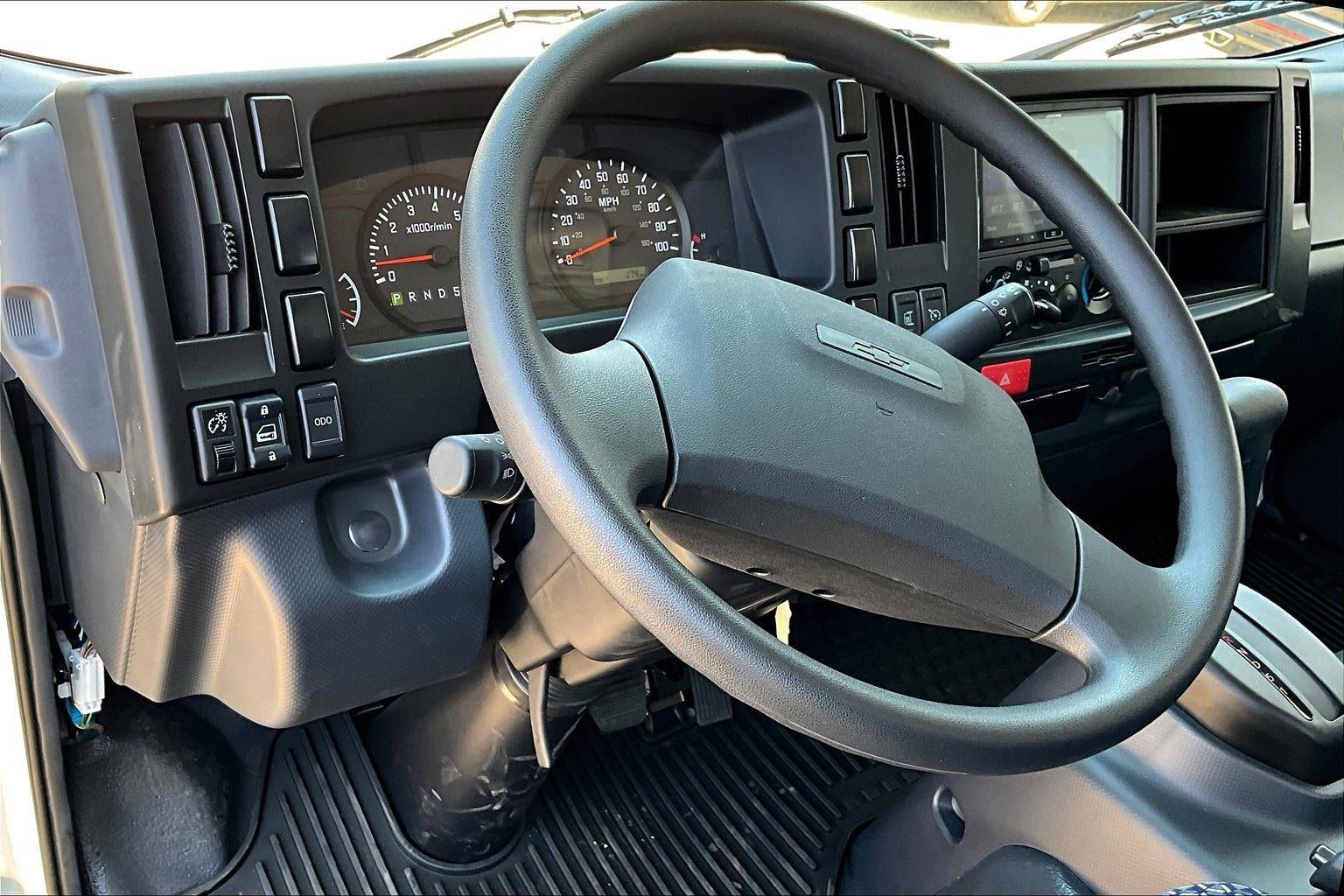 2025 Chevrolet Low Cab Forward 3500 HG Base