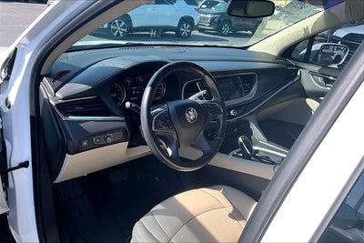 2020 Buick Enclave Essence