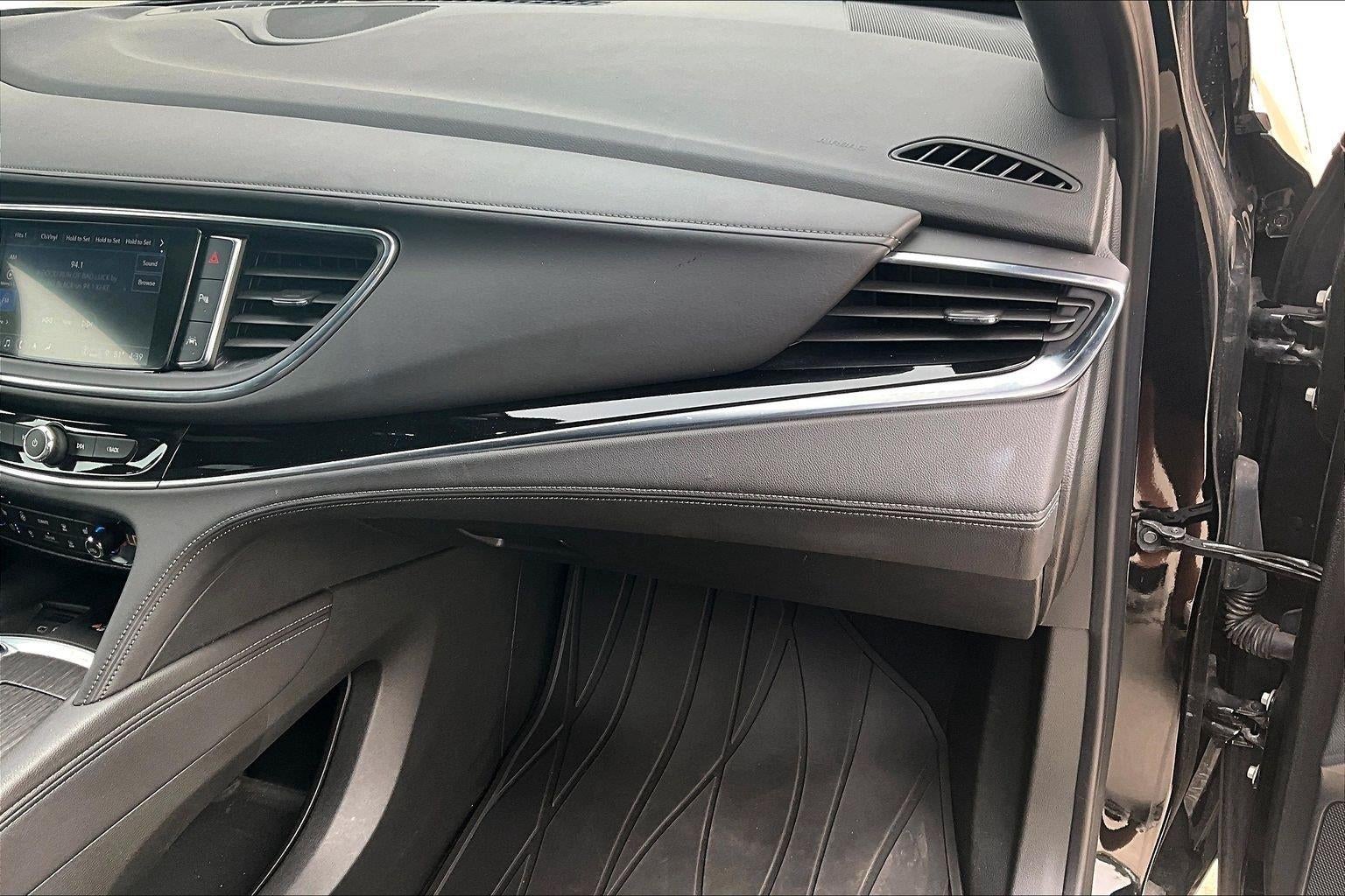 2024 Buick Enclave Avenir