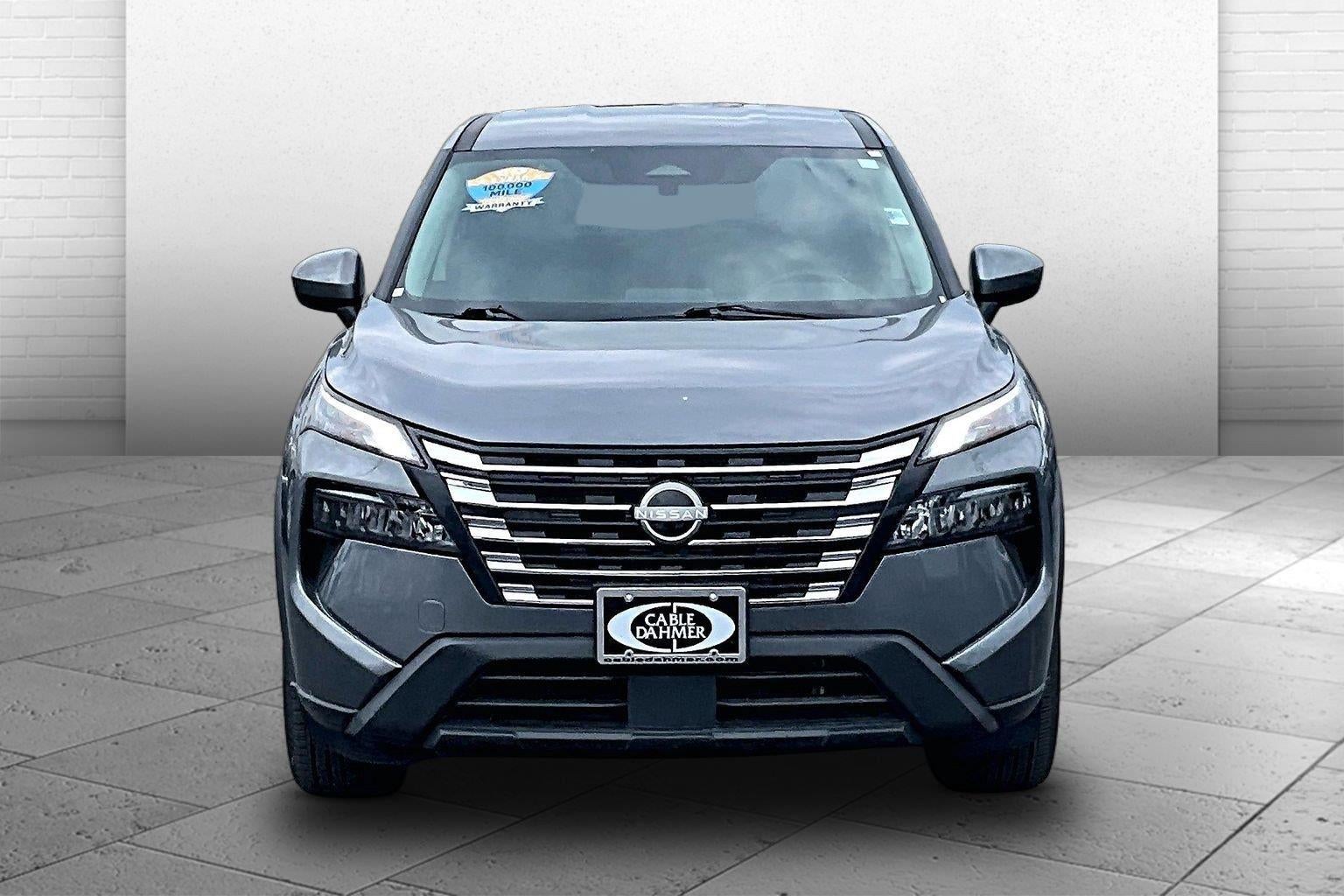 Used 2025 Nissan Rogue SV with VIN 5N1BT3BB3SC813717 for sale in Kansas City