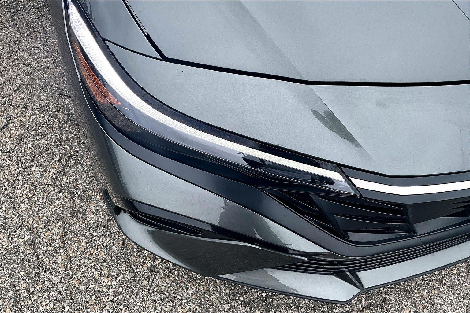 2025 Hyundai Elantra Limited - Photo 26