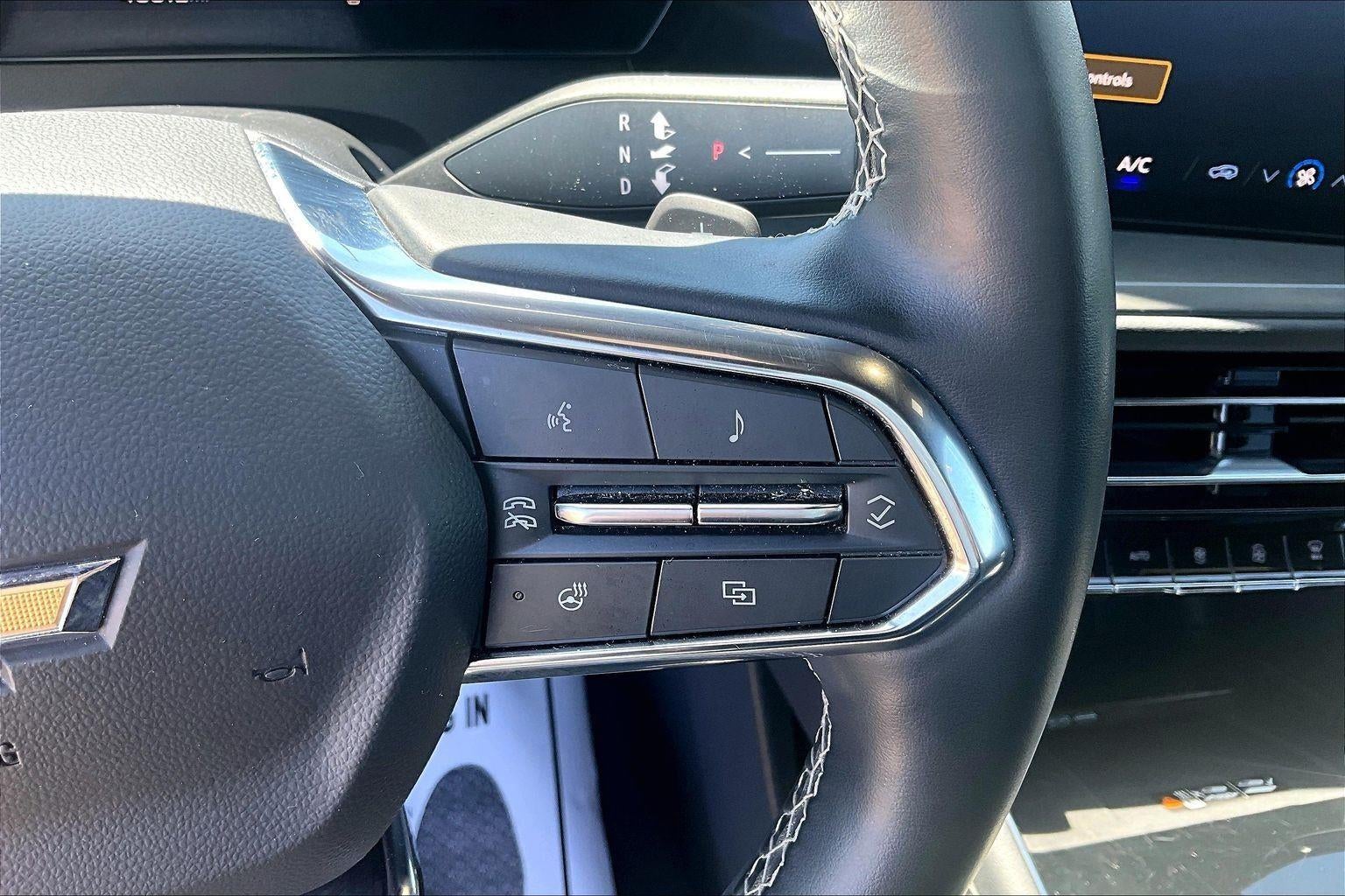 2024 Chevrolet Traverse AWD LT