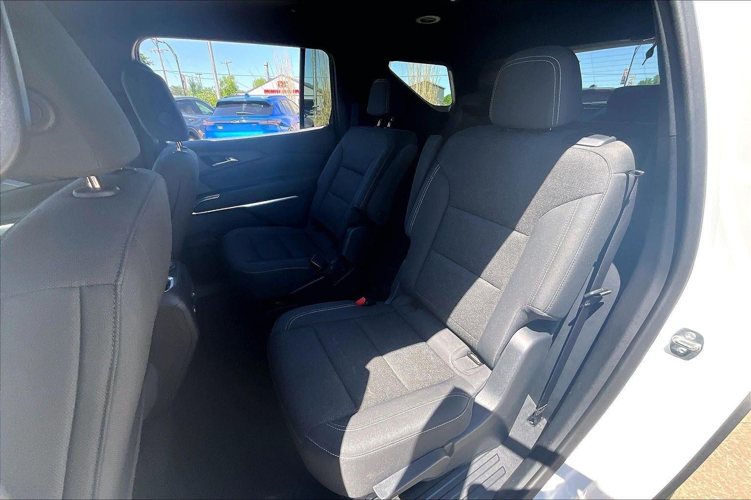 2024 Chevrolet Traverse AWD LT