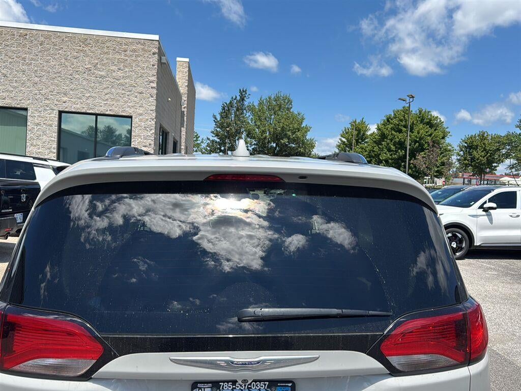2020 Chrysler Pacifica Touring L Plus