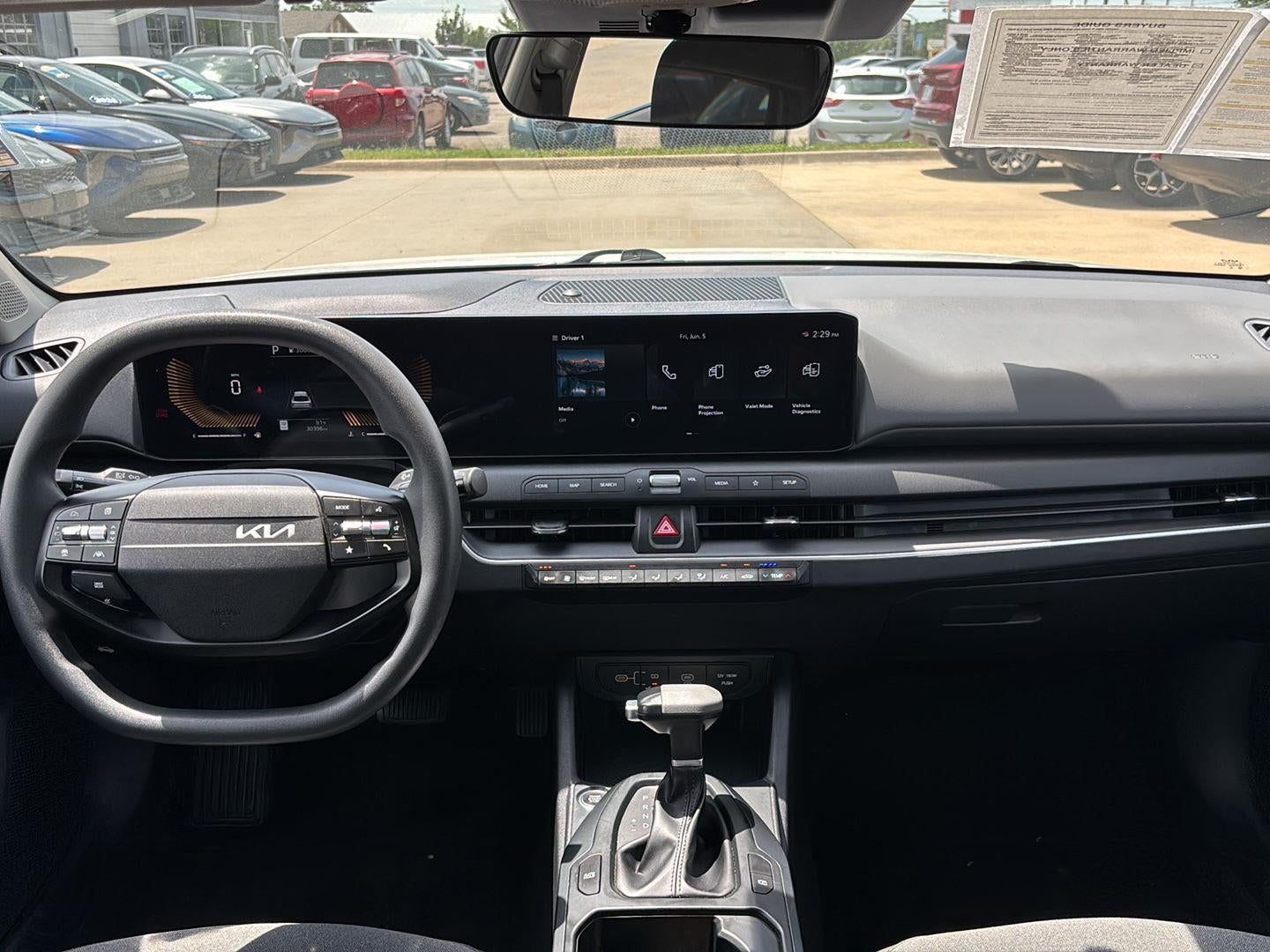 2025 Kia K4 LXS