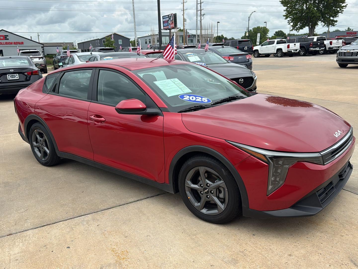 2025 Kia K4 LXS