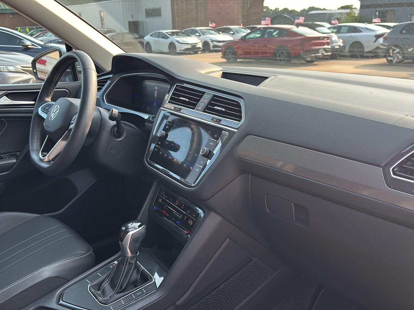2023 Volkswagen Tiguan SE