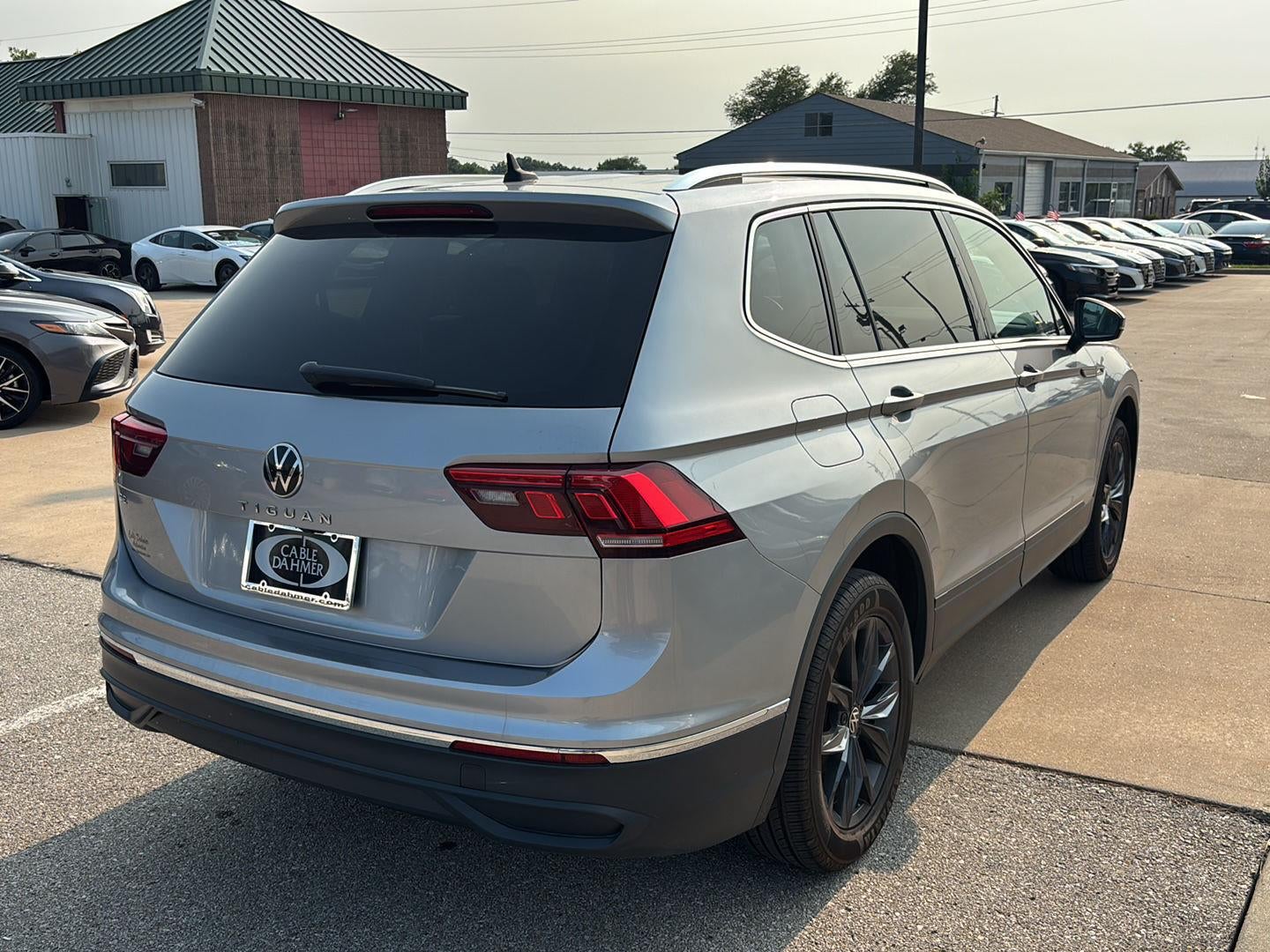 2023 Volkswagen Tiguan SE