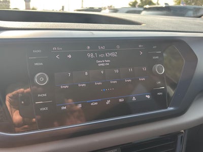 2023 Volkswagen Taos SE