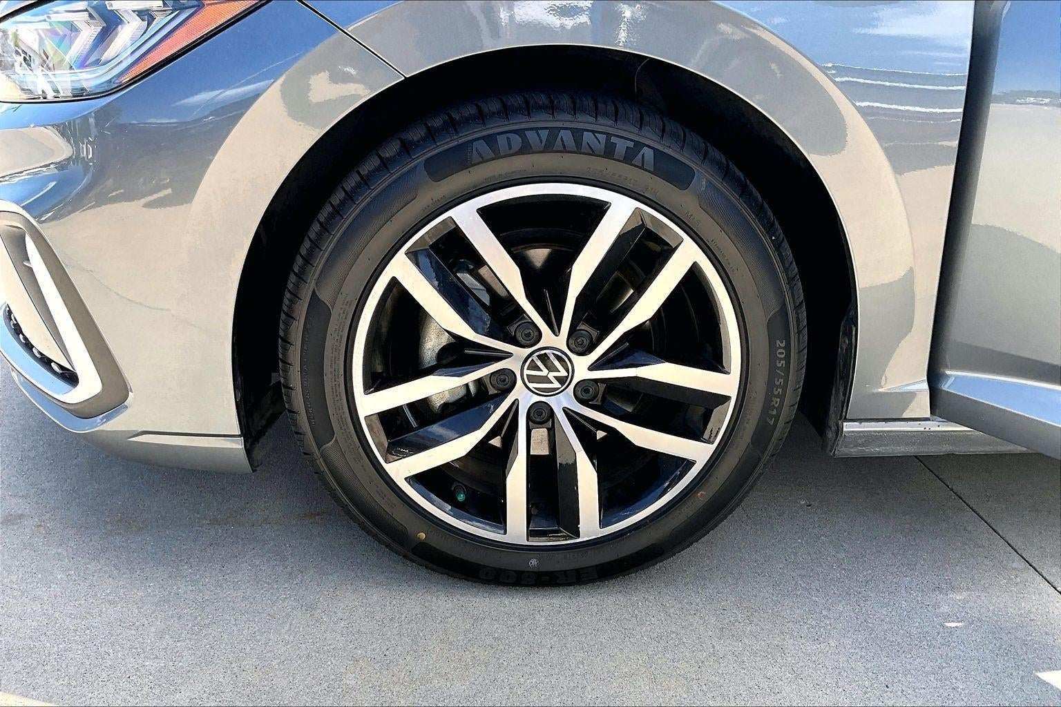 2025 Volkswagen Jetta SE