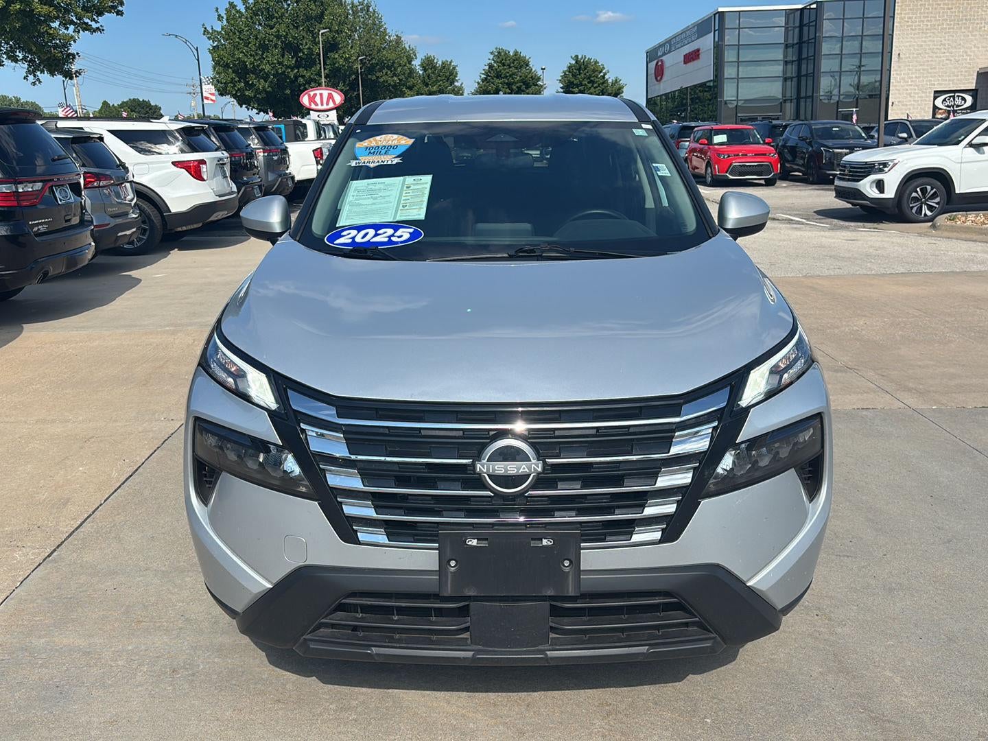 2025 Nissan Rogue SV