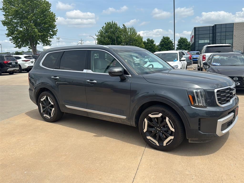 2024 Kia Telluride S