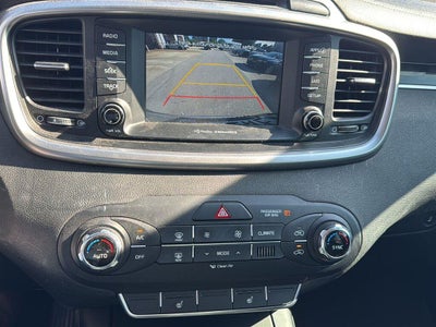 2017 Kia Sorento LX