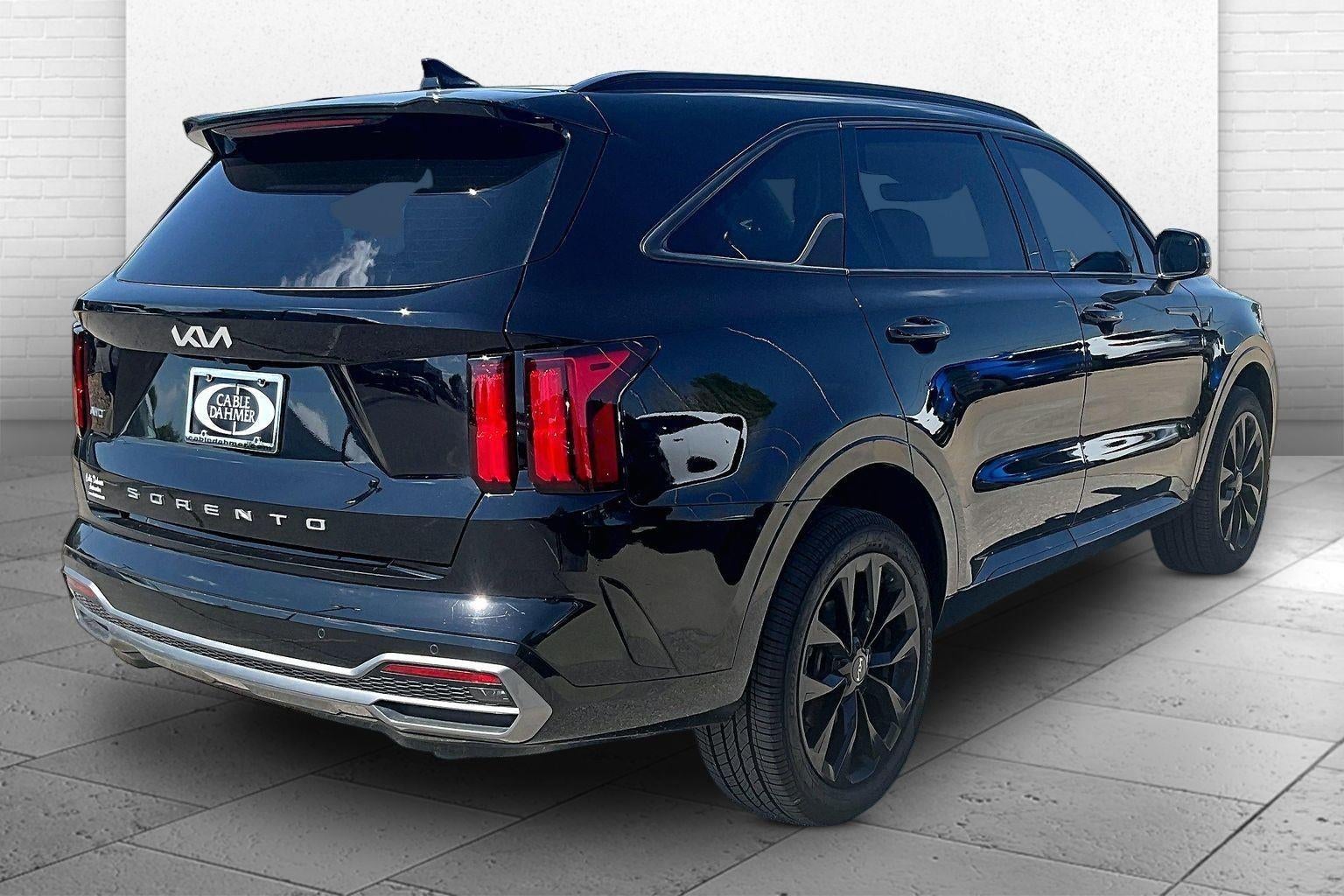 2022 Kia Sorento SX