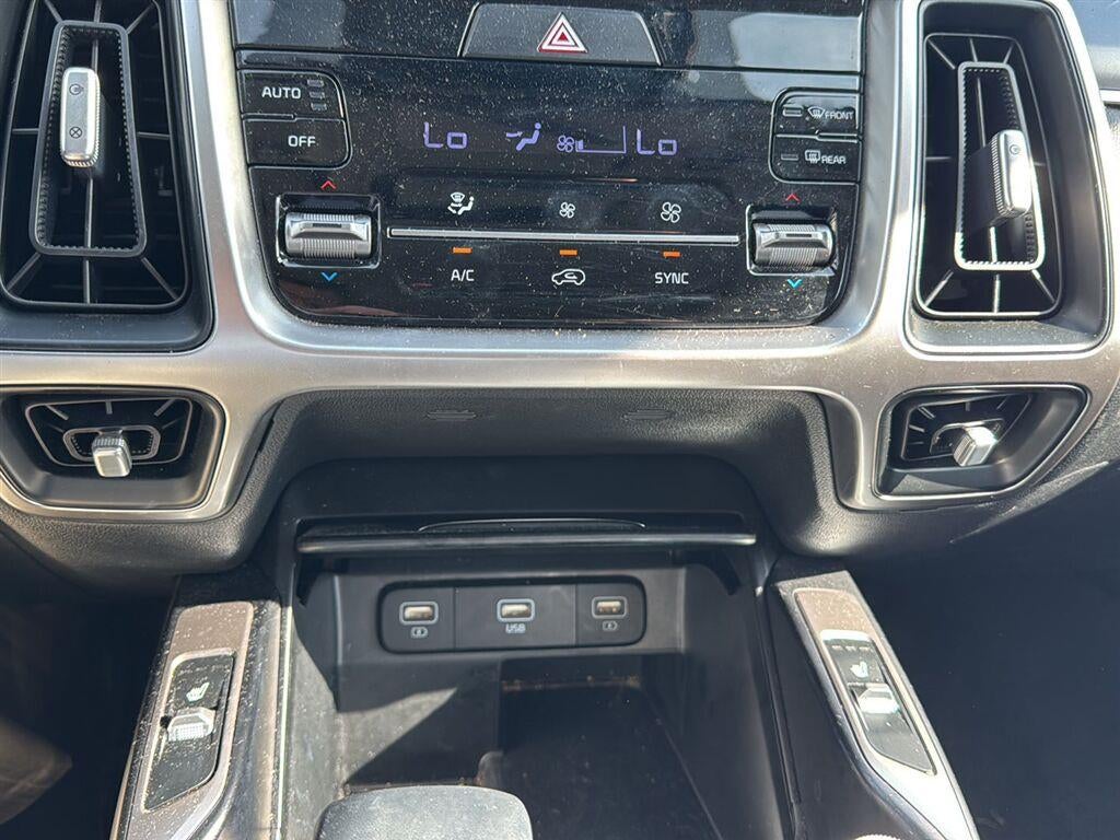 2021 Kia Sorento S