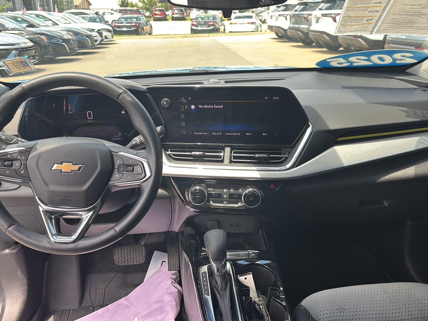 2025 CHEVROLET TRUCK TRAX LT