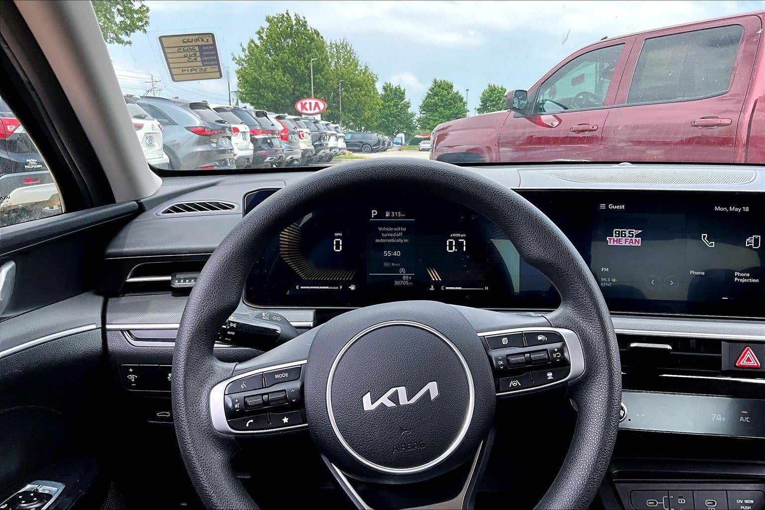 2025 Kia K5 LXS